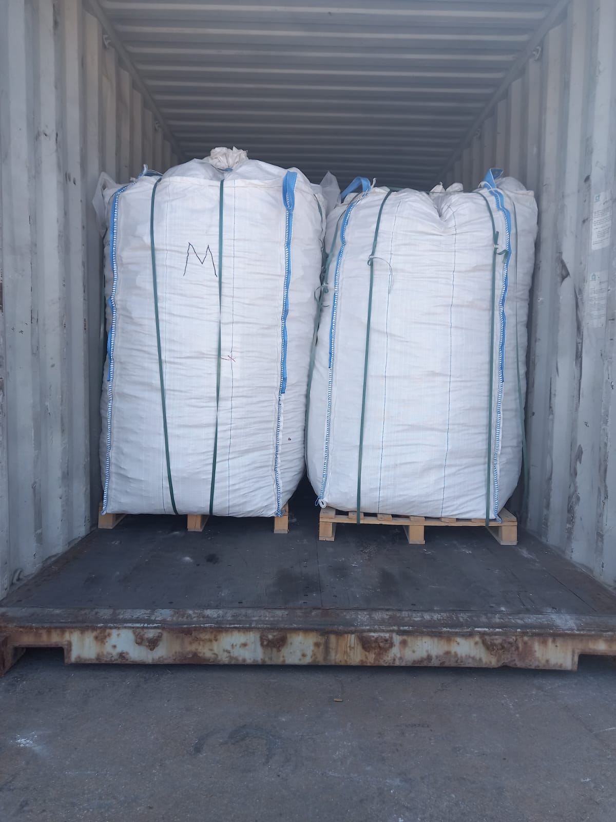 Duman Madencilik logo